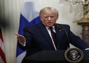 Donald Trump ax