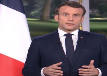 E M france