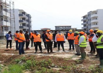 Le ministre de l’habitat sur le site des ‘’Parasoliers’’