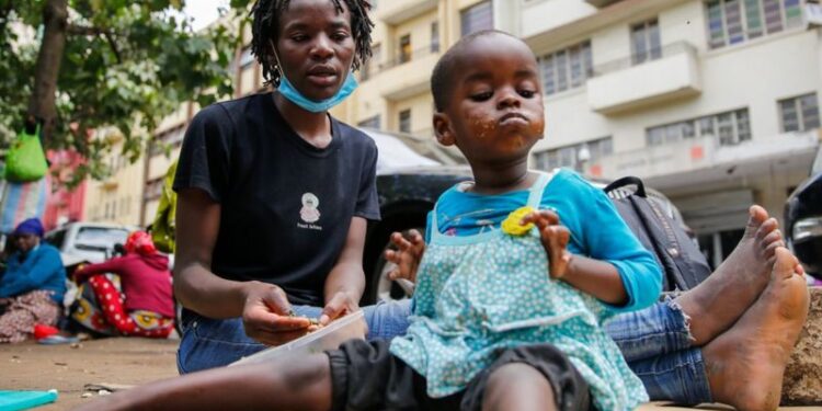 Ces bébés en vente sur le marché noir à Nairobi