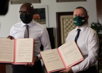 Lee White et Biendi Maganga officialisent les ZAP