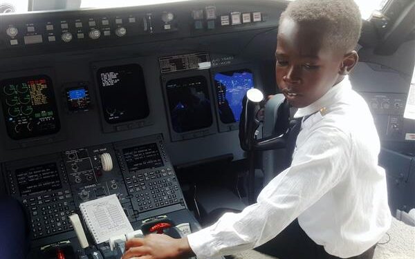Ouganda : A sept ans Graham Shema fait sensation sur la scène aéronautique