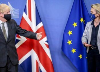 Le Royaume-Uni et l&rsquo;UE concluent un accord commercial in extrémis