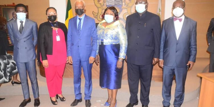 ISSA MALAM SALATOU élu 5ème Maire adjoint de Libreville.