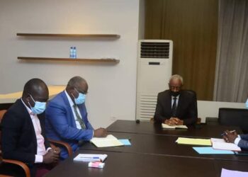 Interdiction de vente friperies :  Les discussions se tiennent