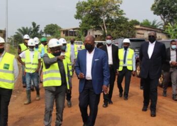 Le Ministre d&rsquo;Etat, Alain Claude Bilie-By- Nze, en mission de terrain