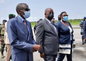 Le Woleu – Ntem 3ème étape de la tournée de sensibilisation aux forces de l&rsquo;ordre des ministres Michael Moussa et Lambert Matha