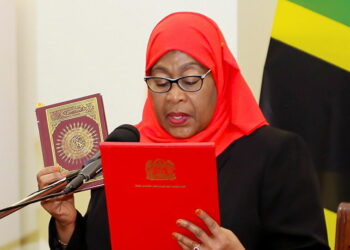 Tanzanie : Samia Suluhu Hassan a prêté serment
