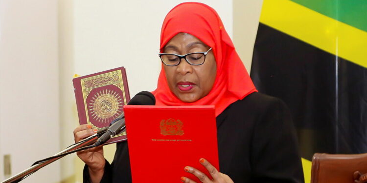 Tanzanie : Samia Suluhu Hassan a prêté serment