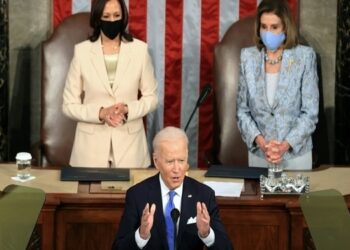 100 jours de présidence : Biden vante une Amérique retrouvée, défend réformes et justice sociale