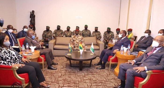 En Guinée la transition reste intransigeante