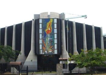 Au nom du Gabon je m&rsquo;insurge  ! ! !