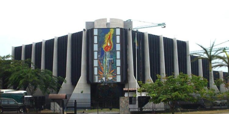 Au nom du Gabon je m’insurge ! ! !