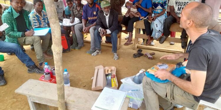 Foresterie communautaire : Conservation Justice appuie le développement de l’apiculture dans la province de l’Ogooué-Ivindo et de la Ngounié