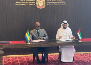 Suppression des visas pour diplomates et détenteurs de passeports services vers les Emiraties￼