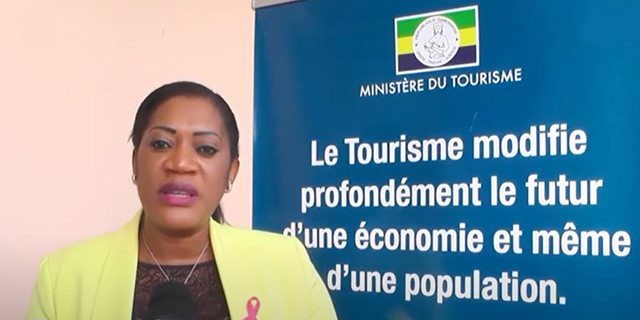 Le ministère du tourisme se met à l’anglais
