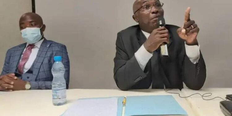 National Foot1 : La reprise suspendue