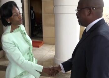 Prise de contact entre le Président de la Cour constitutionnelle et le Premier ministre