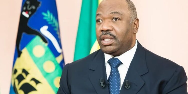 Le Chef de l’Etat Ali Bongo Ondimba et les partis politiques en concertation
