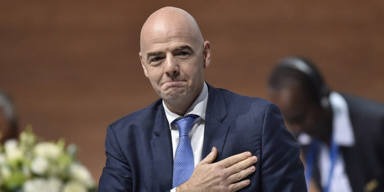 Gianni Infantino réélu président de la FIFA sans vote !
