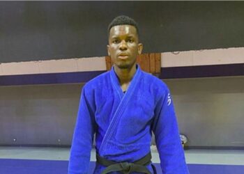 Fernand NKERO sur la plus haute marche mondiale de sa catégorie junior du Judo