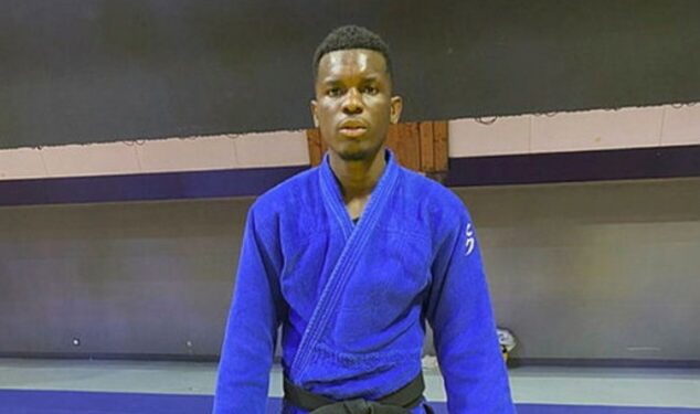 Fernand NKERO sur la plus haute marche mondiale de sa catégorie junior du Judo