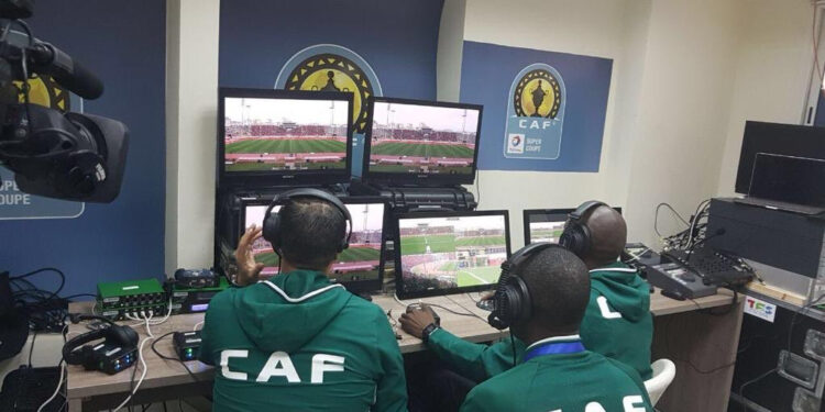 Arbitrage VAR : Deux arbitres gabonais convoqués