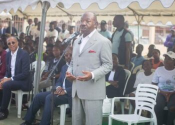 Ali Bongo Ondimba en visite dans le grand Libreville