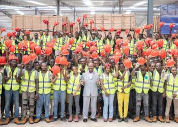 Le président inaugure une raffinerie d&rsquo;or à la SEZ de Nkok