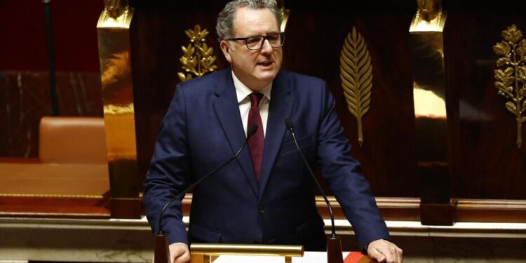 Richard Ferrand souhaite un toilettage de la Constitution française pour un 3e mandat d’Emmanuel Macron
