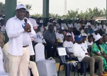 Le PDG Fait une Entrée Éclatante avec plus de 1000 Personnes à Son Lancement de Campagne Législative et Locale au premier siège d’Okondja,Sebe-Brikolo !
