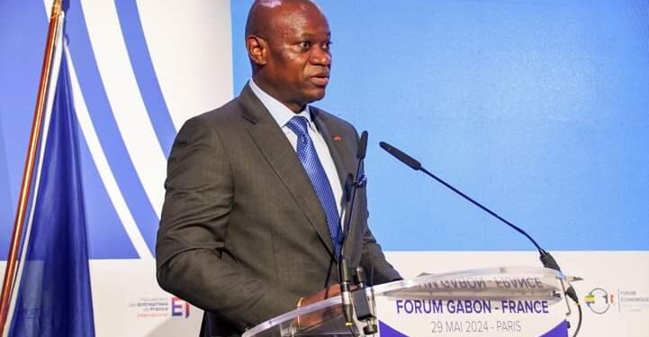 visite de travail à Paris du président de transition Brice Oligui Nguema