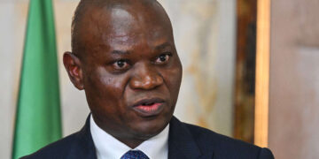 DSK en missi dominici entre Paris et Libreville ?