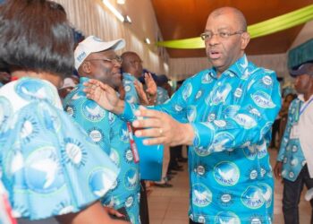 Barro Chambrier et le RPM appellent le général Brice Clotaire Oligui Nguema à se présenter au présidentielle de 2025
