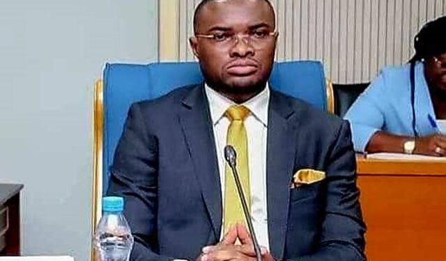 Entre nous soit dit : Et vous voilà gros jean comme devant !