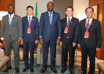 Le Gabon obtient 2700 milliards de F CFA de la part d’investisseurs chinois