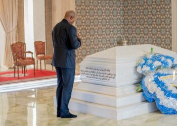 Brice Clotaire Oligui Nguema commémore la mémoire d&rsquo;Omar Bongo Ondimba