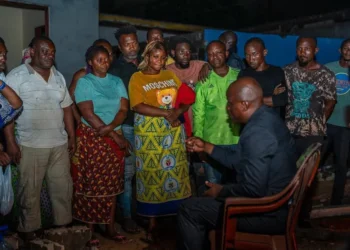 Le Chef de l&rsquo;État, Brice Clotaire Oligui Nguema prend langue avec les déguerpis
