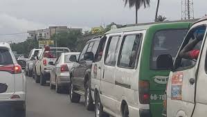 L’État  va instituer une taxe du pollueur payeur  en 2026