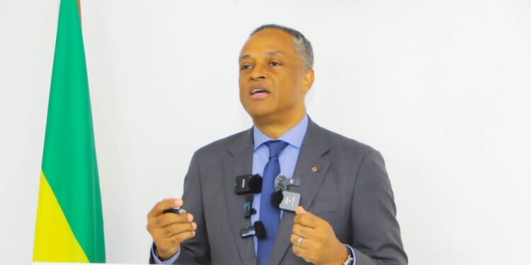 Franck Nguema : l’alerte de l’OMS impose de passer d’une couverture santé affichée à une couverture réellement vécue